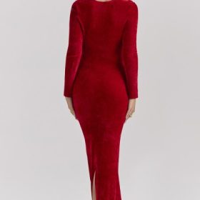 Aria Scarlet Chenille Sweetheart Dress - Image 11