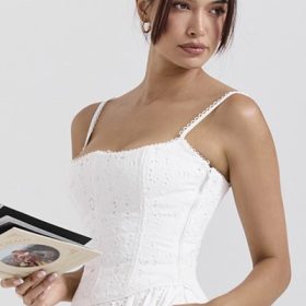 Lorina White Broderie Anglais Corset - Image 9