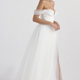 Fairytale White Tulle Bridal Gown - Image 12